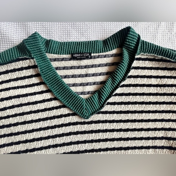 Heimish U.S.A. Women’s Long Sleeve Urban Ribbed Striped V-Neck Top 2X - Picture 4 of 12